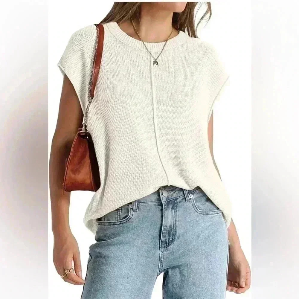 MEROKEETY Women knit sleeveless top Sweater Vest cream color sz L gently used.